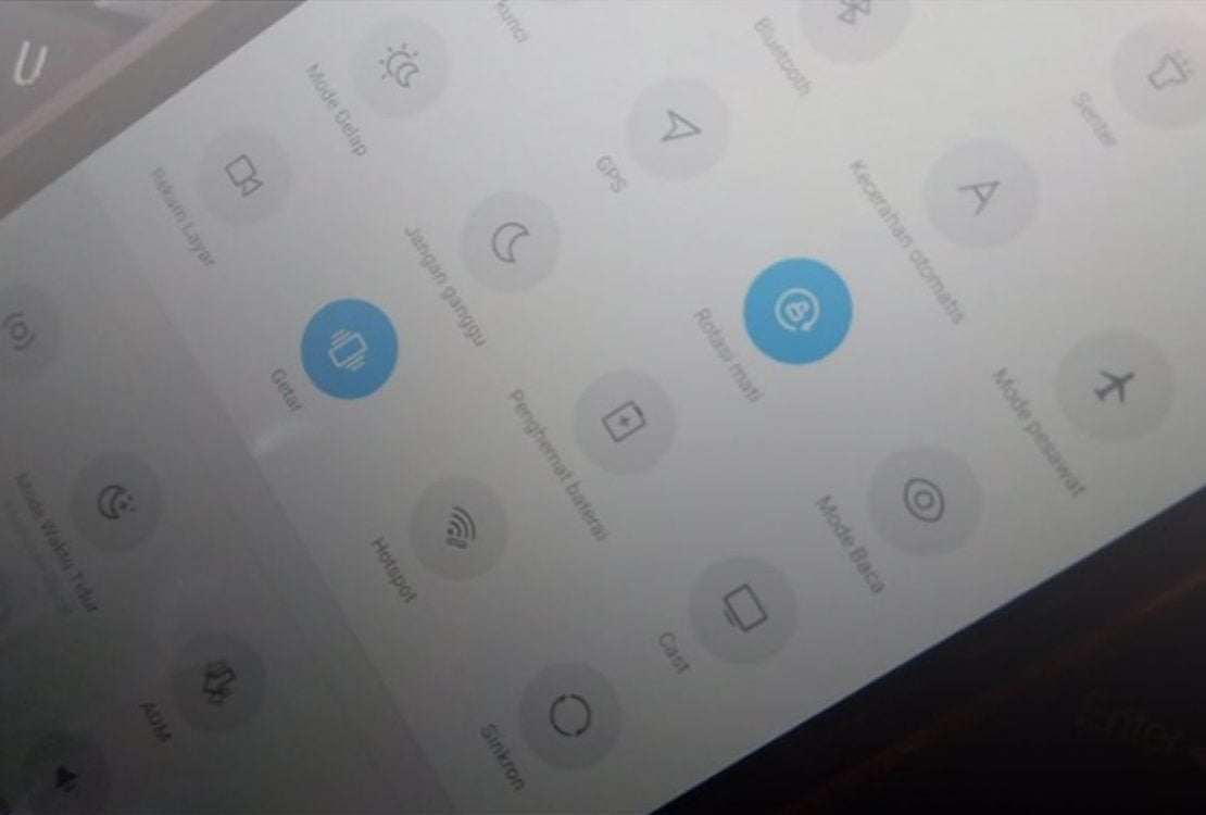 Cara Edit Notifikasi Panel di HP Android Untuk Menambah Tombol Tertentu
