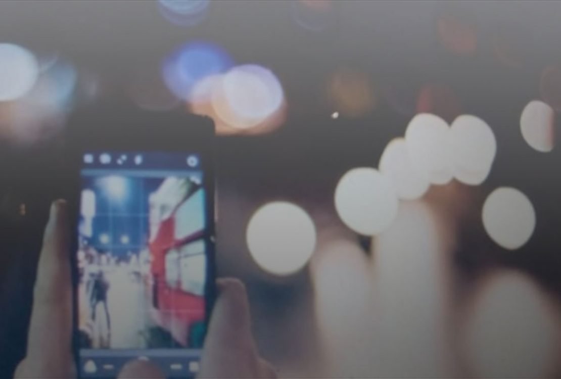 5 Tips Memotret Saat Malam Hari Menggunakan Smartphone