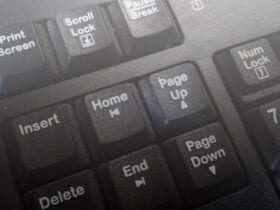 Fungsi Tombol Page Up dan Page Down di Keyboard Ternyata Bisa Untuk Scroll